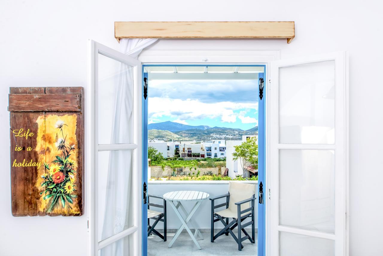 Fragias Studios & Apartments Naxos City ภายนอก รูปภาพ