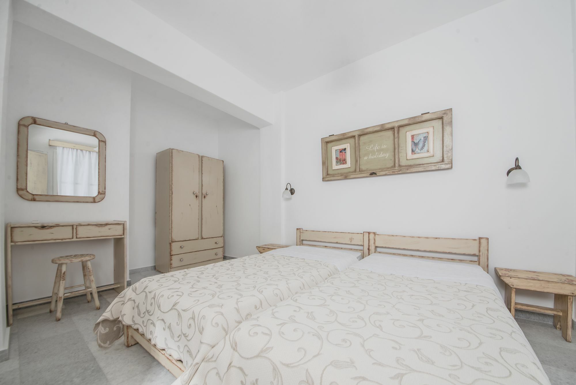 Fragias Studios & Apartments Naxos City ภายนอก รูปภาพ