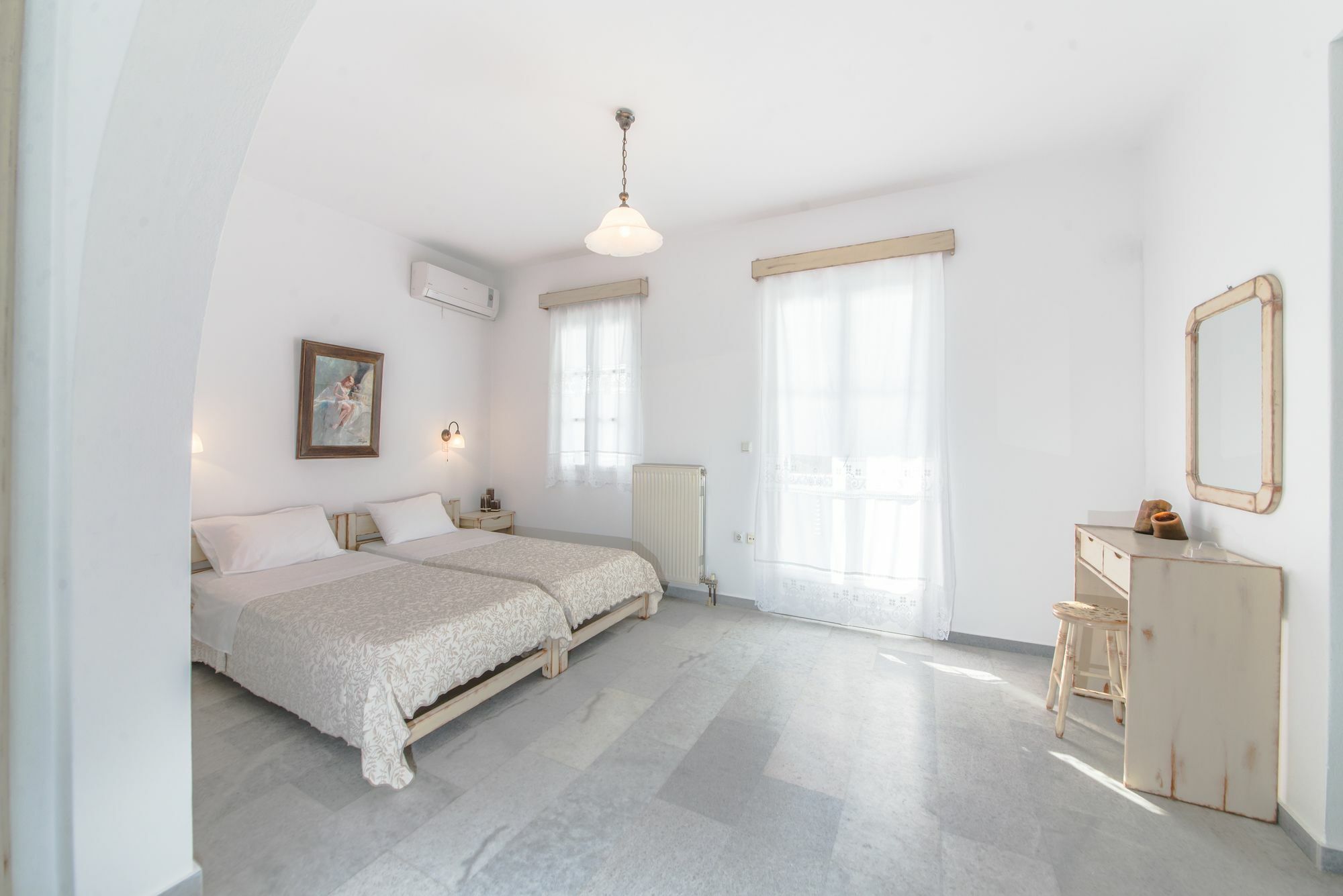 Fragias Studios & Apartments Naxos City ภายนอก รูปภาพ